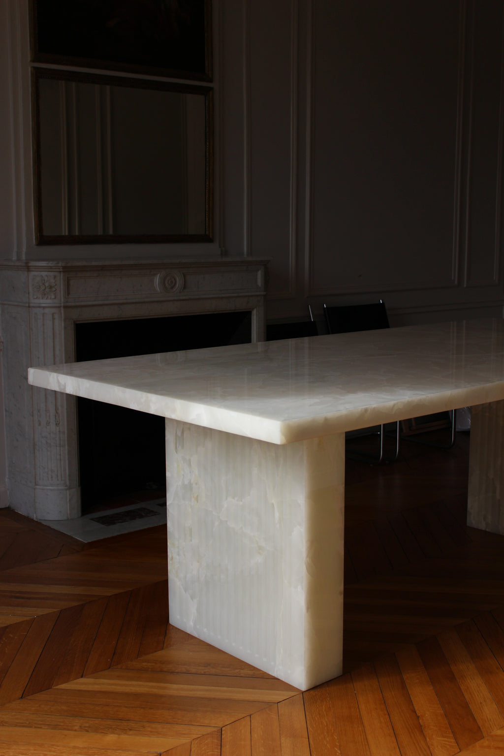 Italian White Onyx Aura dining table - luxury marble furniture with sophisticated translucent design