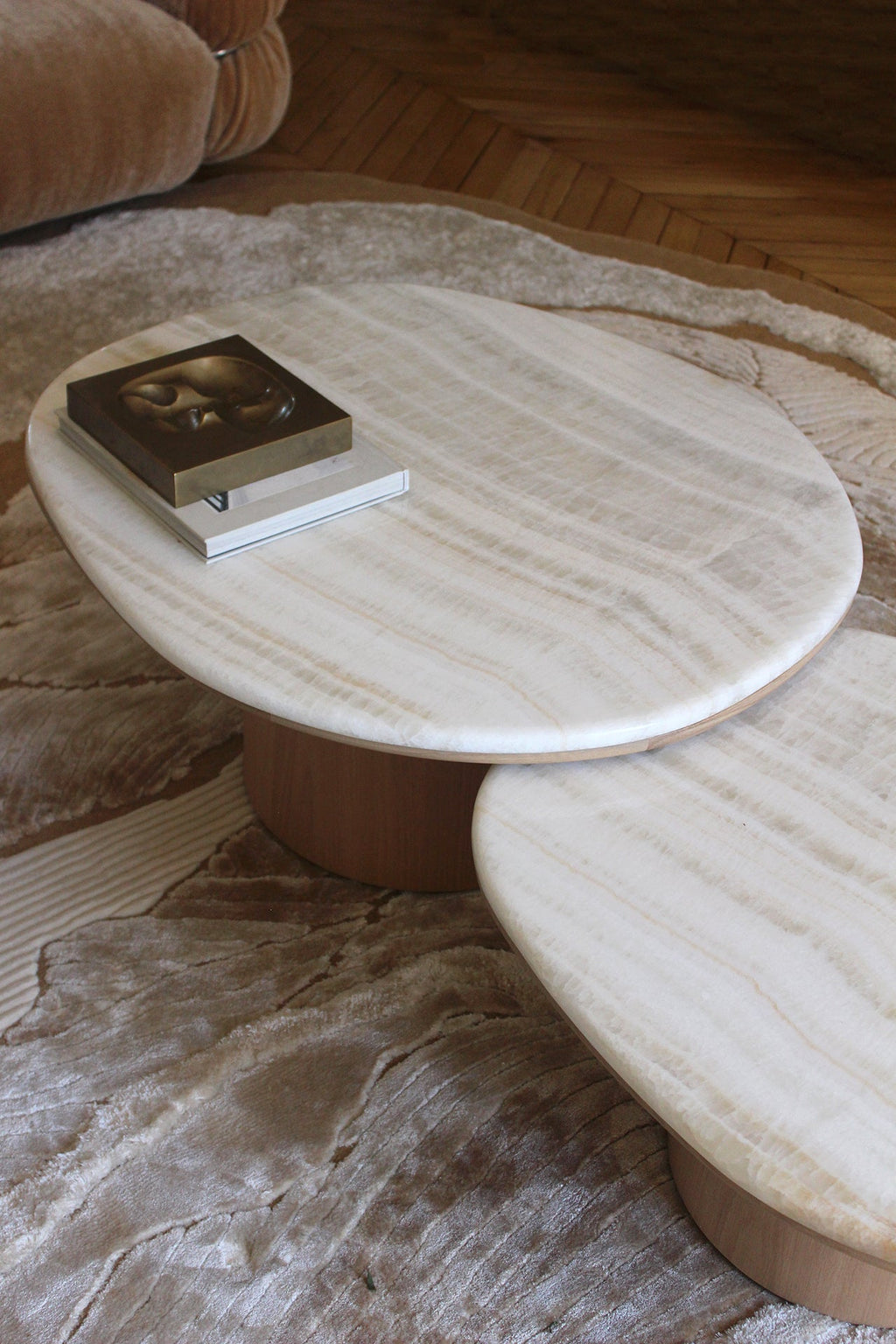 Luxury ivory onyx oak Alexis table detail - handcrafted Italian furniture close-up shot