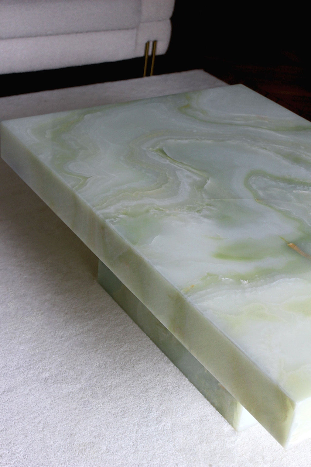 Cara green onyx coffee table close-up - Italian crafted luxury stone furniture detail view