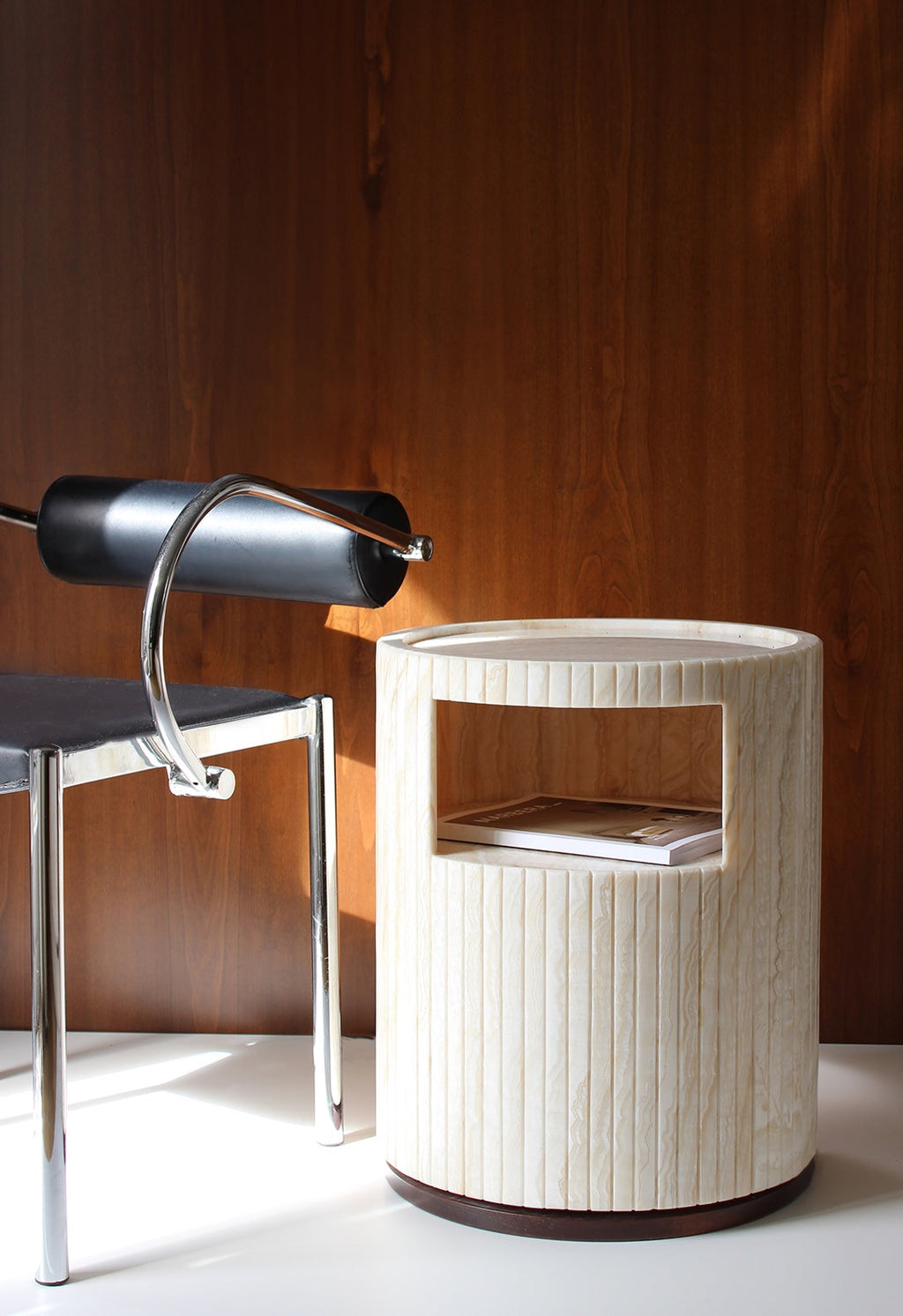Italian ivory onyx Ischia table - premium marble furniture with natural stone patterns - detail view