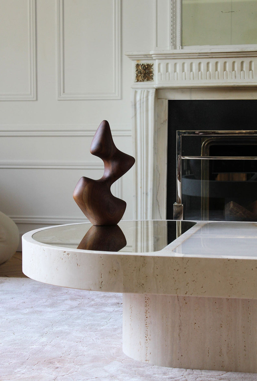 Close-up detail of shell onyx marble veining patterns on Italian crafted coffee table by MARBERA