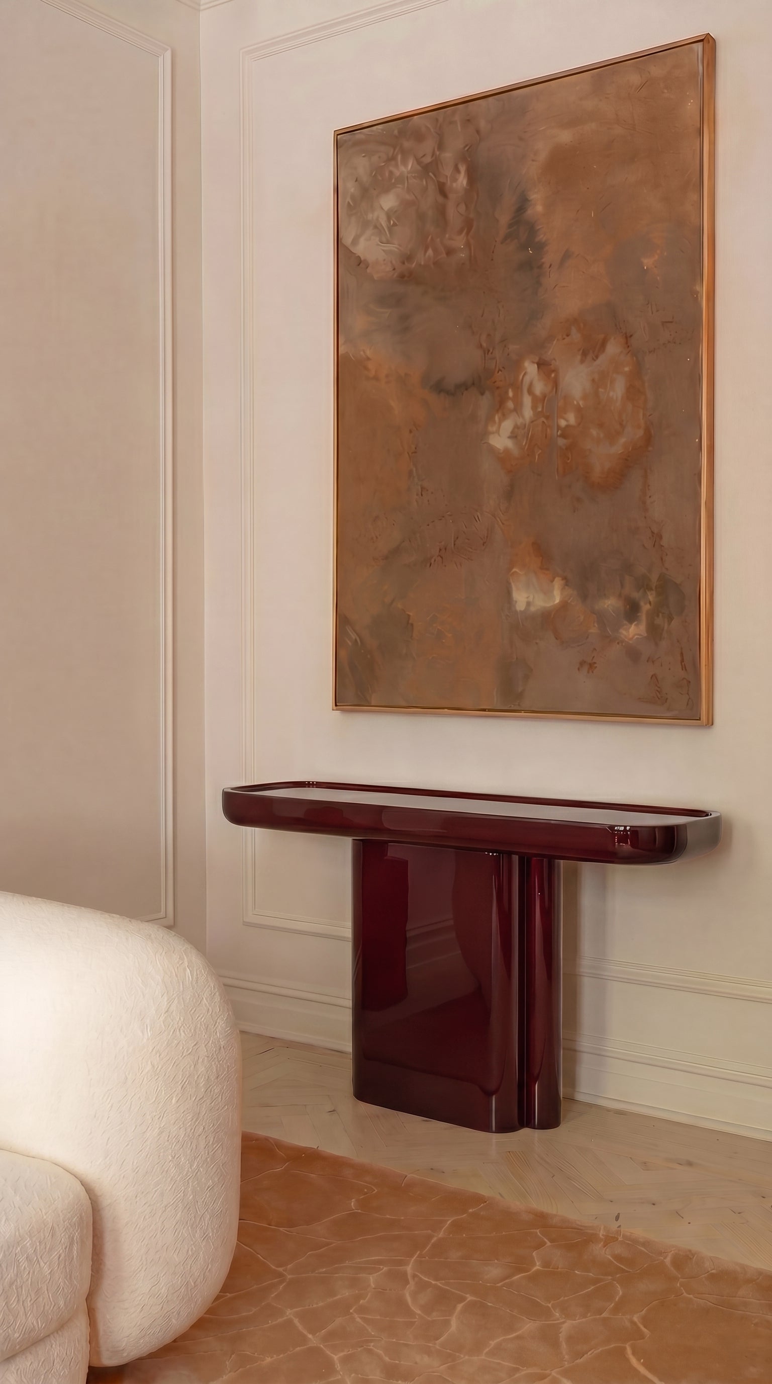 Ugo Bordeaux Lacquered Wood
