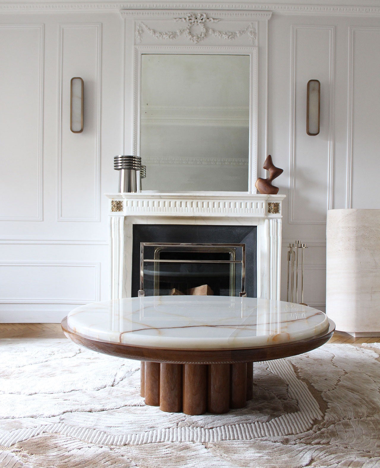 Premium shell onyx and wood coffee table detail view - MARBERA Italian crafted luxury furniture