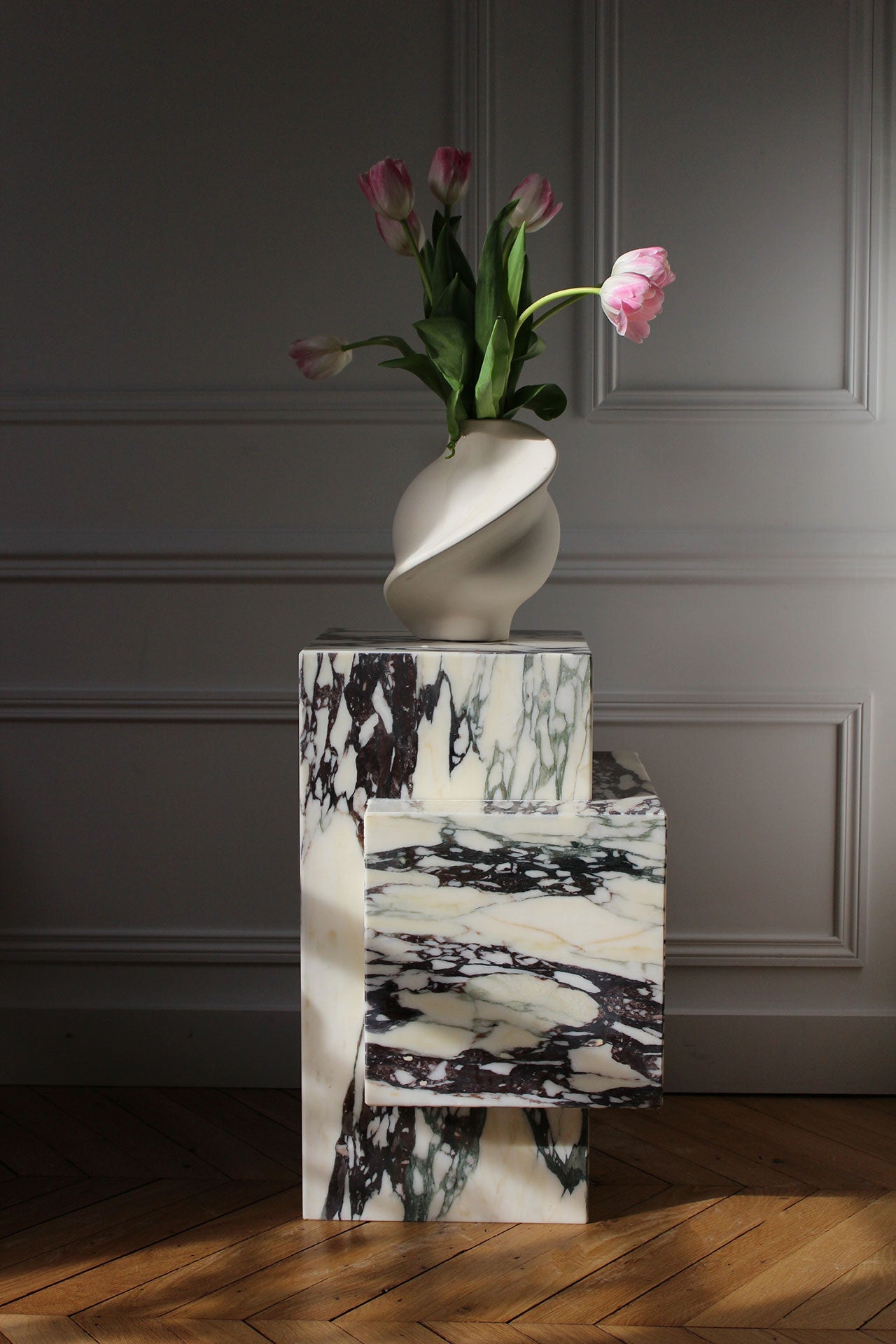 Premium Calacatta Viola marble table lifestyle setting - Italian luxury marble furniture design