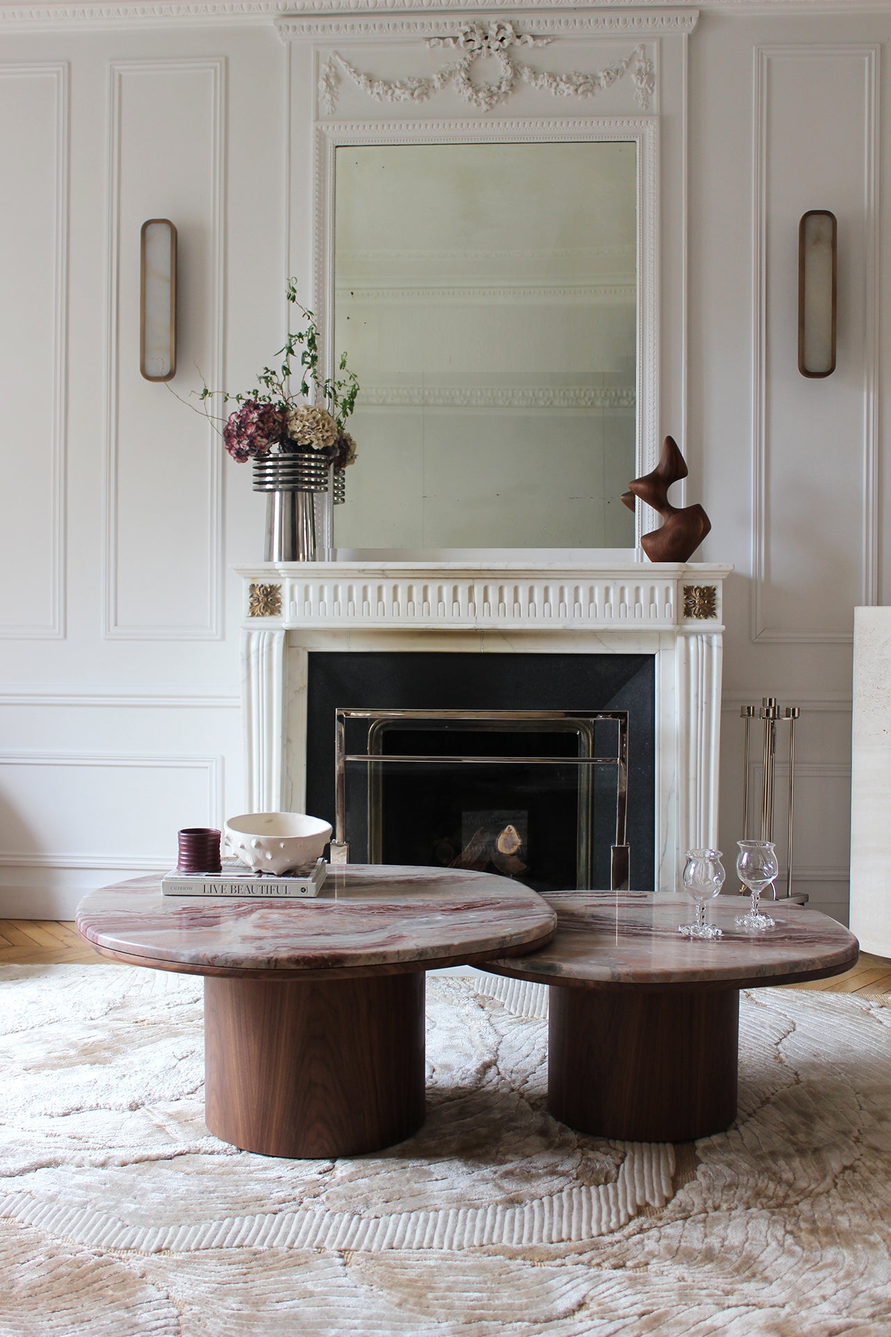 Luxury Rosso Orobico marble Alexis table wood accent - handcrafted Italian furniture detail
