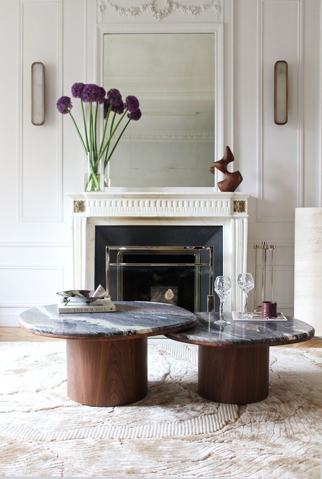 Handcrafted Alexis table Cipolino marble wood combination - Italian luxury furniture close-up