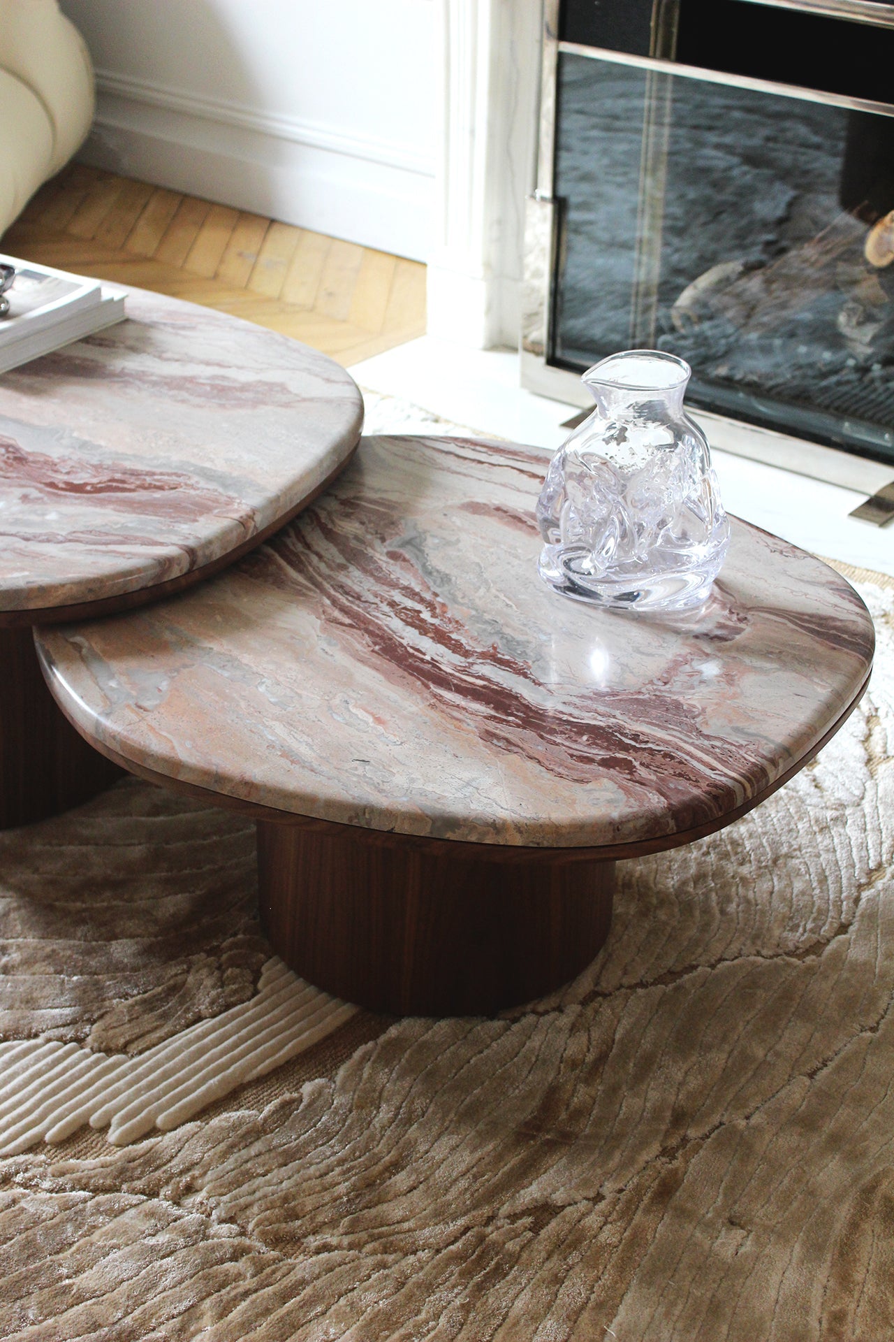 MARBERA Alexis Rosso Orobico marble wood combination - Italian luxury furniture close-up shot