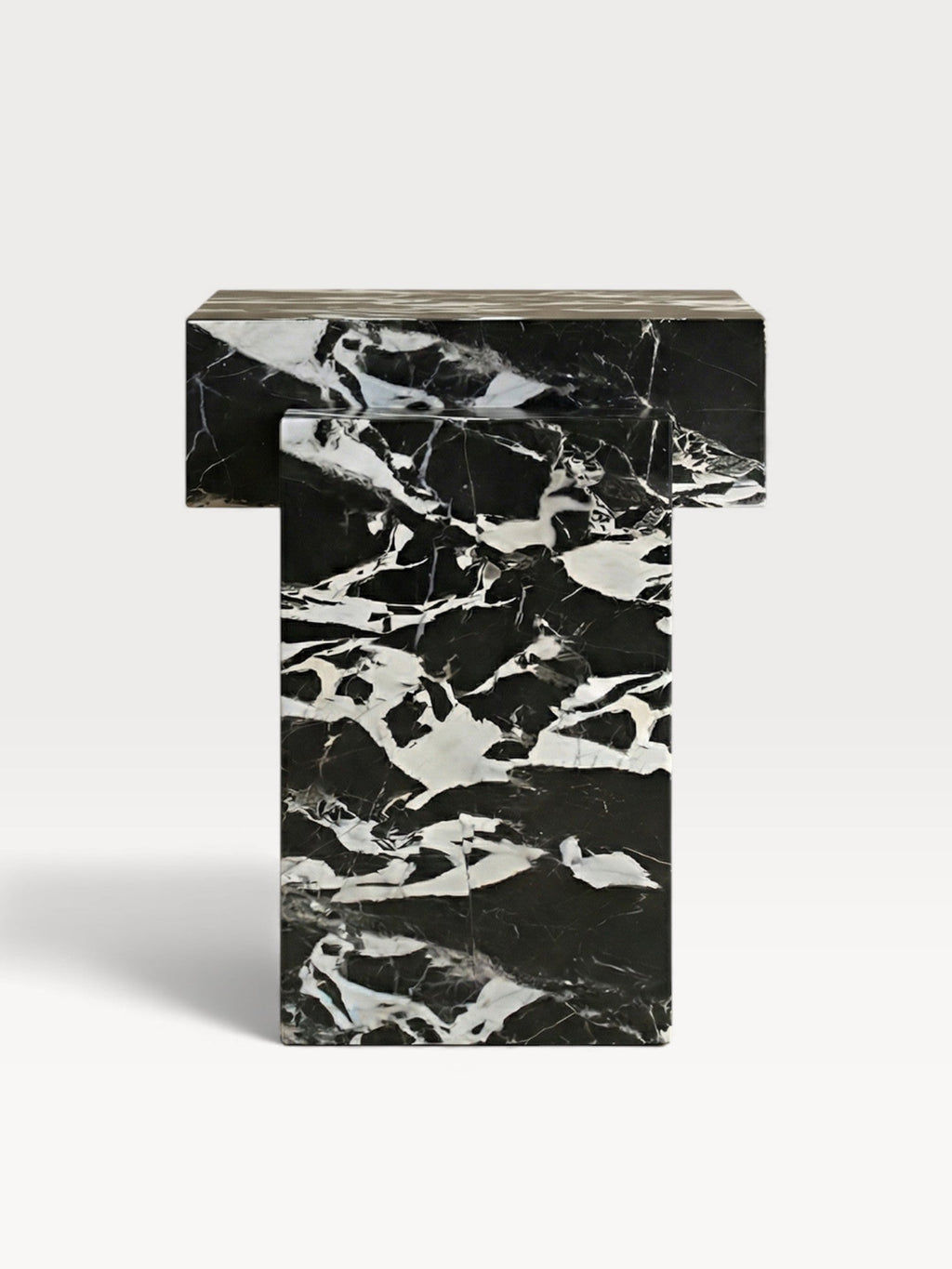 Grand Antique marble table profile view showcasing elegant curved edges and premium Italian craftsmanship