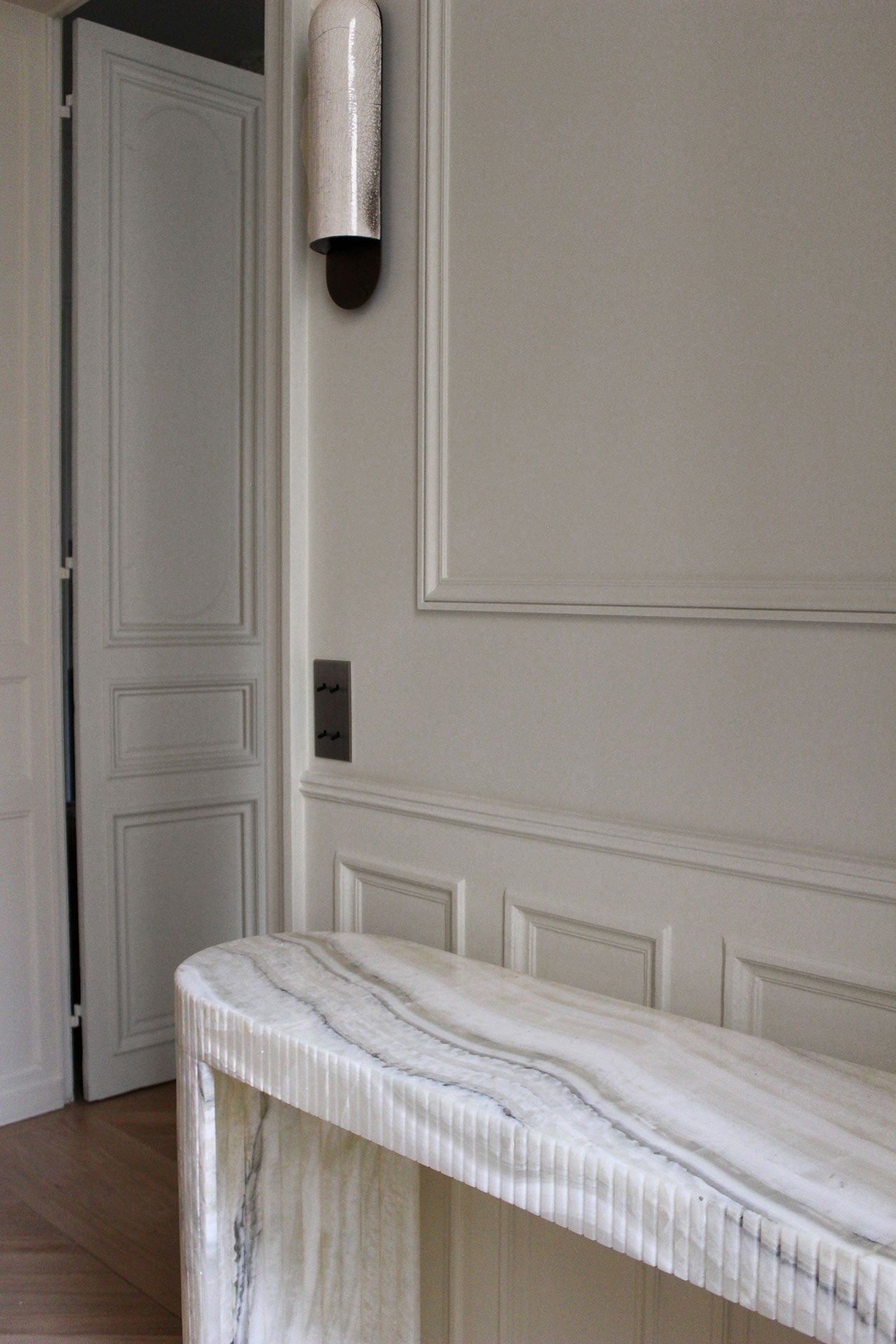Luna Montaigne Onyx console alternative angle - premium Italian cream onyx stone craftsmanship