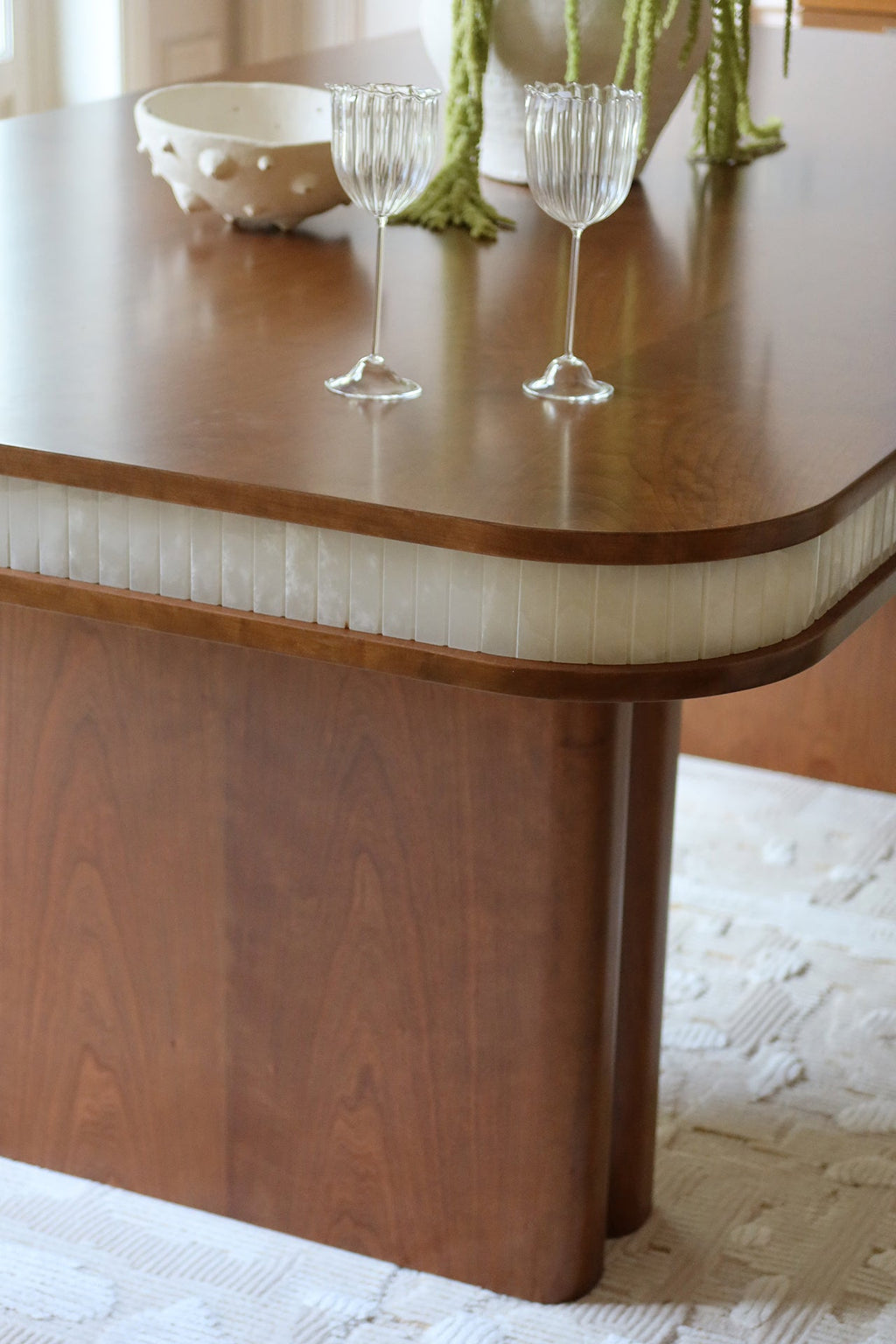 Final angle of Doppio wood and white onyx dining table - MARBERA Italian luxury furniture collection