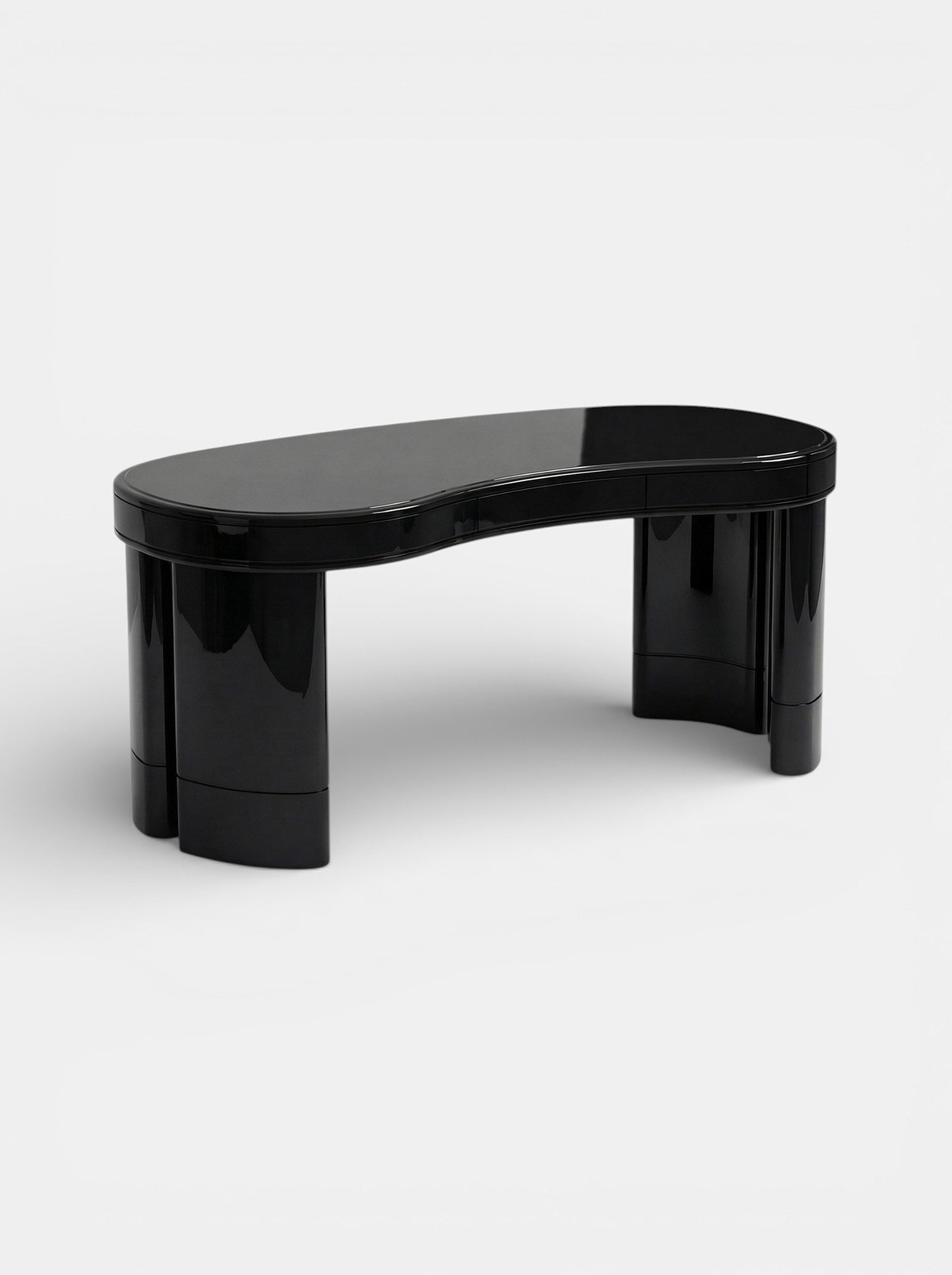 Premium black lacquered Nicola desk - three-quarter view of contemporary Italian luxury furniture