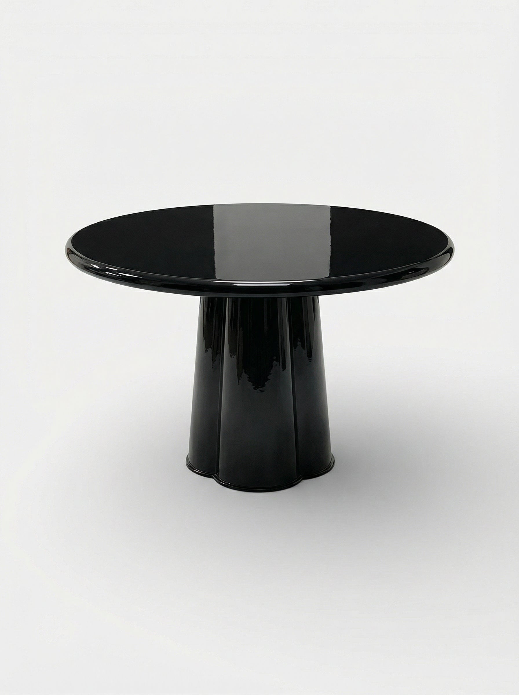 Luxury Poli black lacquered marble table - premium Italian craftsmanship contemporary design front