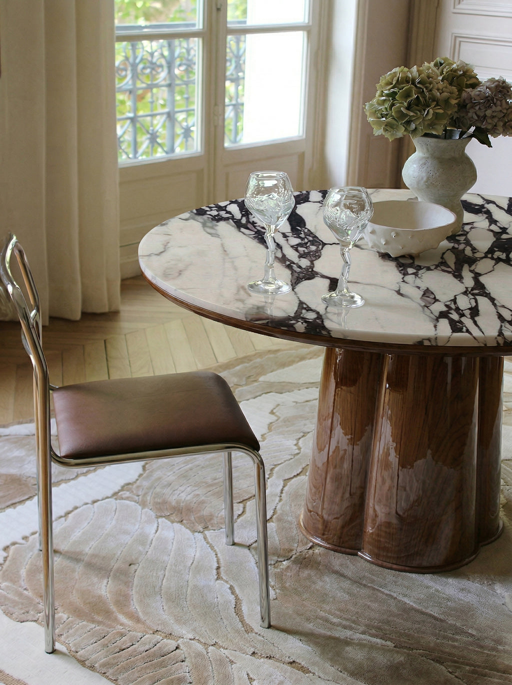 Poli Glossy Wood And Calacatta Viola Dining Table